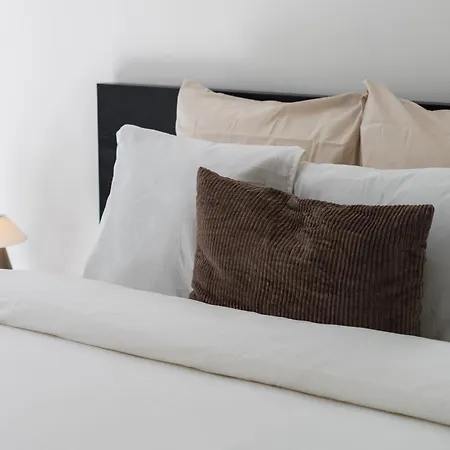 Apartamento Stylish 1br Apt, With Living In With Wifi & Tv Gante