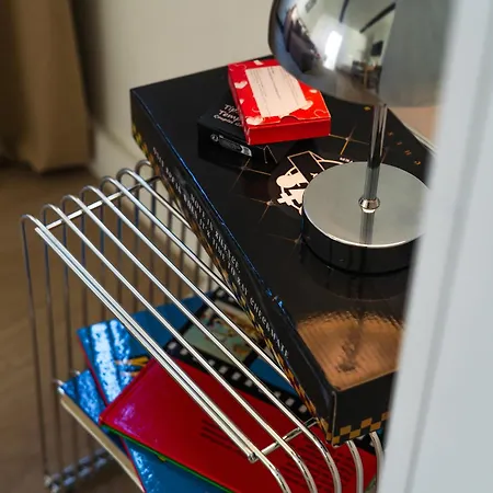 Stylish 1br Apt, With Living In With Wifi & Tv Apartamento