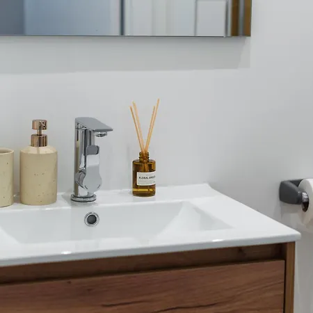 Apartamento Stylish 1br Apt, With Living In With Wifi & Tv